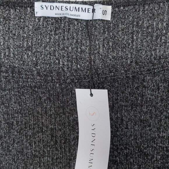 Sydne Summer Crop Lightweight Sweater - Picture 4 of 7
